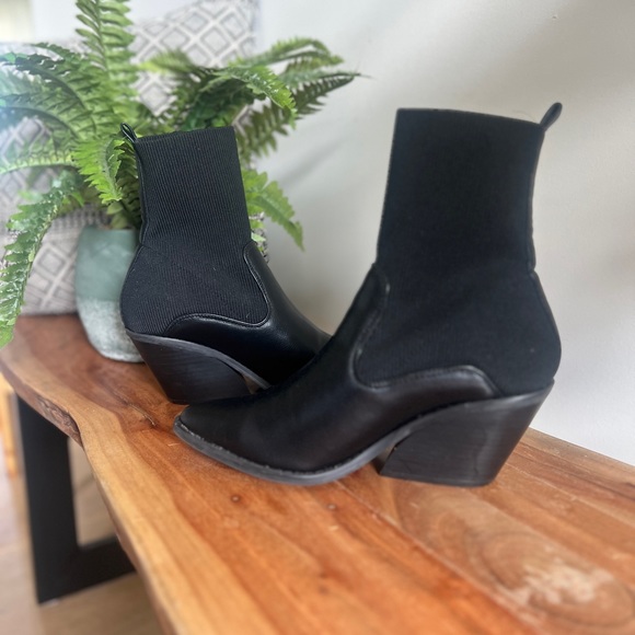 ASOS DESIGN Rekindle sock boots - Picture 4 of 4